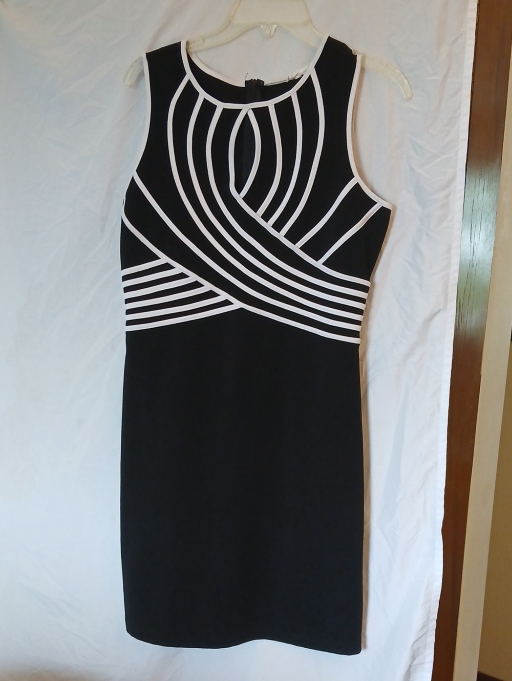 Black  White Fun Artistic Graphic Trim Dress